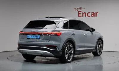 Audi Q4 e-tron 2023, 13096 км, за 43900000 KRW