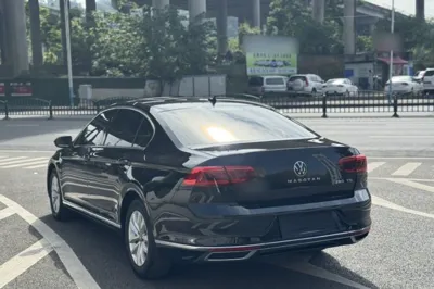 Volkswagen Magotan 2020, 90200 км, за 98842.47 CNY