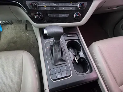 Kia Canival 2017, 81000 км, за 8800000 KRW - фото 9