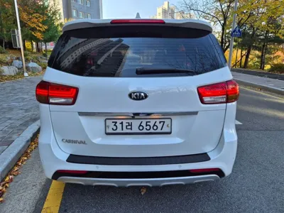 Kia Canival 2018, 149527 км, за 12900000 KRW - фото 5