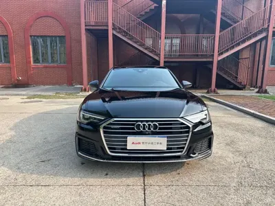 Audi A6L 2020, 44000 км, за 190000 CNY