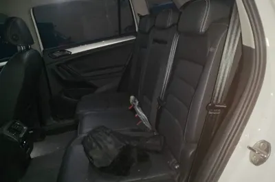 Volkswagen Tiguan L 2019, 80900 км, за 95980.53 CNY - фото 20