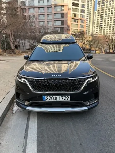 Kia Canival · 2023 год