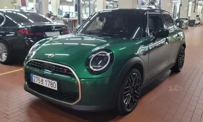 MINI Cooper · 2025 год
