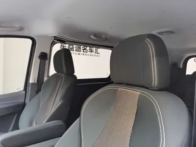 JAC Refine Refine M3 2023, 30000 км, за 69800 CNY - фото 9