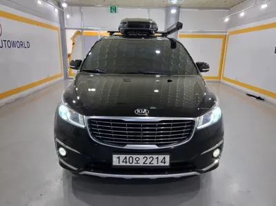 Kia Canival · 2017 год