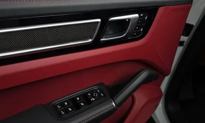 Porsche Cayenne 2022, 48732 км, за 92000000 KRW - фото 31