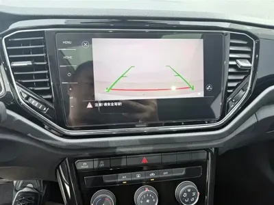 Volkswagen T-Roc 2022, 36000 км, за 107800 CNY - фото 12