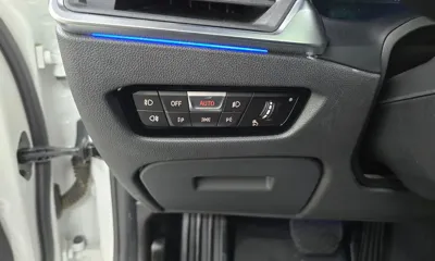 BMW 3-Series 2019, 38880 км, за 28200000 KRW - фото 19