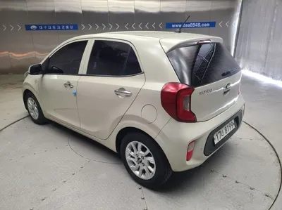 Kia Morning 2017, 52043 км, за 7900000 KRW