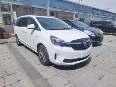 Buick GL8 2021, 110800 км, за 105100 CNY