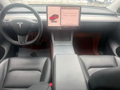 Tesla Model Y 2024, 70000 км, за 163800 CNY - фото 5