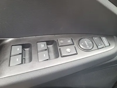 Hyundai Ioniq 2020, 178400 км, за 9800000 KRW - фото 12