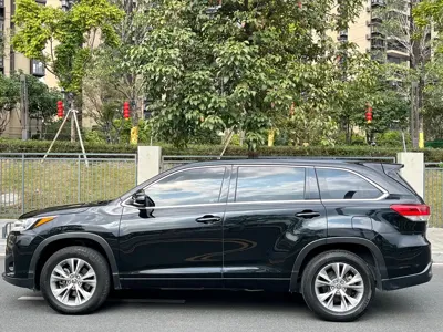Toyota Highlander 2019, 89000 км, за 99800 CNY