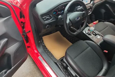 Ford Focus · 2020 год