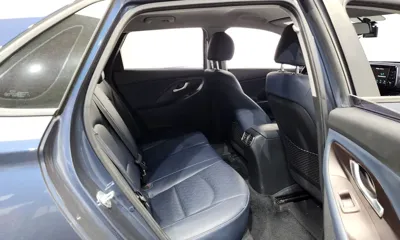 Hyundai i30 2018, 102951 км, за 9900000 KRW - фото 12