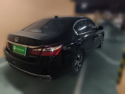Honda Accord 2016, 118900 км, за 64686.38 CNY - фото 6