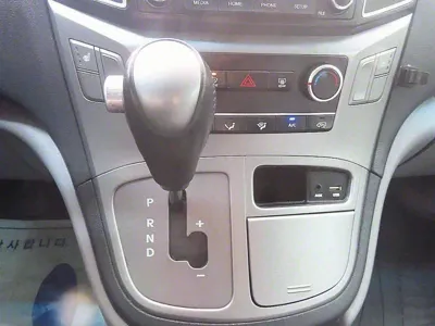 Hyundai Starex 2021, 140000 км, за 13900000 KRW - фото 12