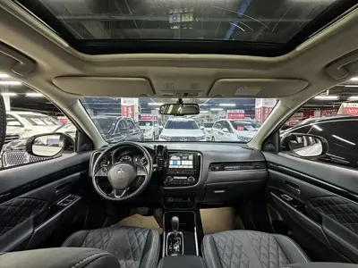 Mitsubishi Outlander 2022, 56000 км, за 83000 CNY - фото 19