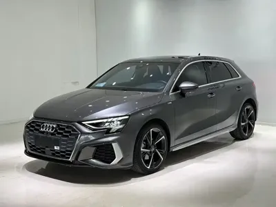 Audi A3 · 2022 год