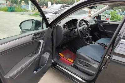 Volkswagen Tiguan L 2019, 89000 км, за 81094.42 CNY - фото 16