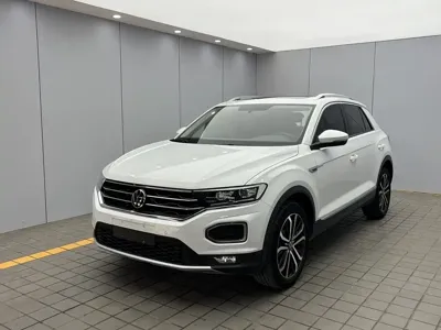 Volkswagen T-Roc · 2023 год