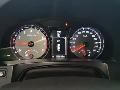 Toyota Crown 2019, 118000 км, за 111400 CNY - фото 12