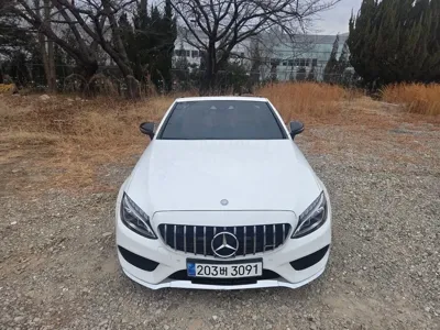 Mercedes-Benz C-Class · 2017 год