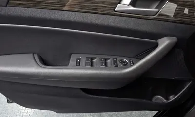 Hyundai Sonata 2015, 73542 км, за 10500000 KRW - фото 25