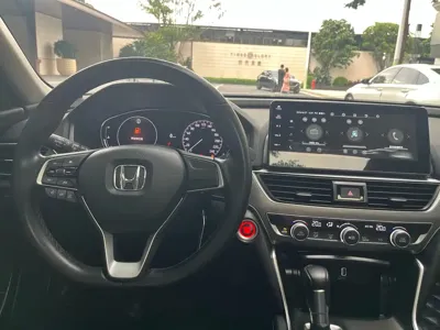 Honda Accord 2023, 52000 км, за 105000 CNY - фото 24