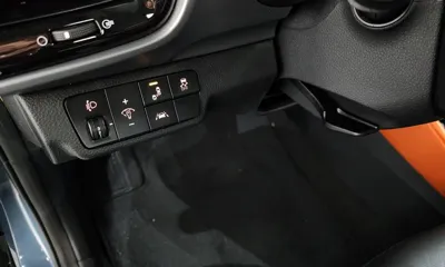 Kia Stonic 2019, 80187 км, за 11890000 KRW - фото 14
