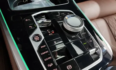BMW X5 2026, 5676 км, за 155500000 KRW - фото 9