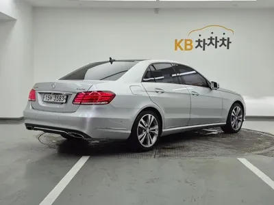 Mercedes-Benz E-Class 2014, 159736 км, за 10200000 KRW