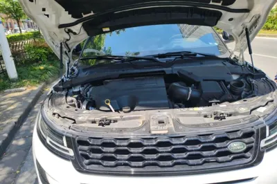 Land Rover Range Rover Evoque 2020, 60500 км, за 121029.2 CNY - фото 21
