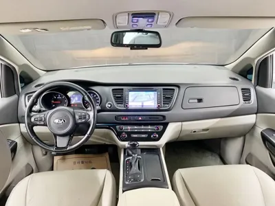 Kia Canival 2015, 199999 км, за 7200000 KRW - фото 9
