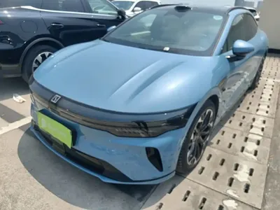 Zeekr 极氪007GT · 2025 год