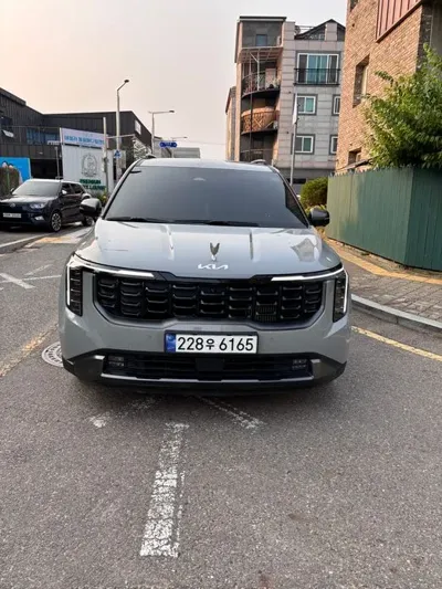 Kia Canival · 2024 год