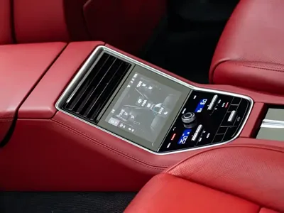 Porsche Panamera 2019, 57000 км, за 445000 CNY - фото 10