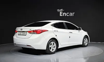 Hyundai Avante 2013, 79546 км, за 4500000 KRW
