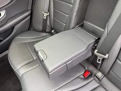 Mercedes-Benz C-Class 2020, 67000 км, за 135900 CNY - фото 37
