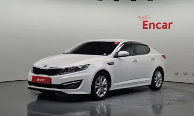 Kia K5 · 2013 год