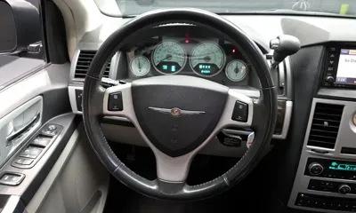 Chrysler Grand Voyager 2010, 84269 км, за 6100000 KRW - фото 13
