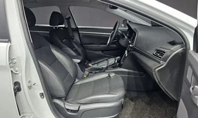 Hyundai Avante 2019, 39041 км, за 13300000 KRW - фото 12