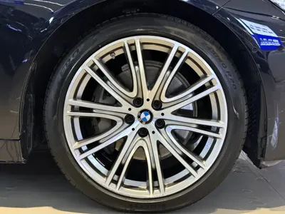 BMW 7 Series 2020, 95000 км, за 358800 CNY - фото 18
