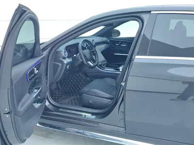 Mercedes-Benz C-Class 2023, 31300 км, за 182000 CNY - фото 9