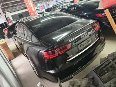 Audi A6L 2018, 174700 км, за 100700 CNY - фото 5