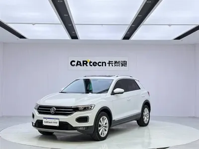 Volkswagen T-Roc · 2022 год