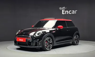 MINI Cooper · 2022 год