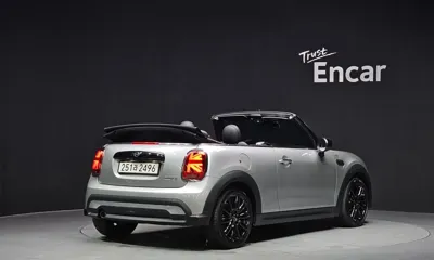 MINI Cooper Convertible 2024, 61321 км, за 26500000 KRW