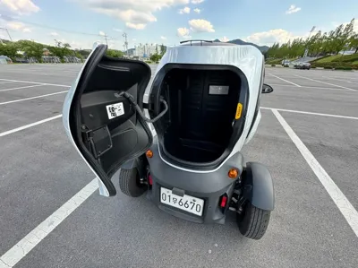 Renault-KoreaSamsung Twizy 2019, 2852 км, за 2000000 KRW - фото 6